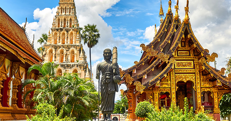 Tak ako je zobrazené na obrázku, v Thajsku sa nachádza množstvo pamiatok.